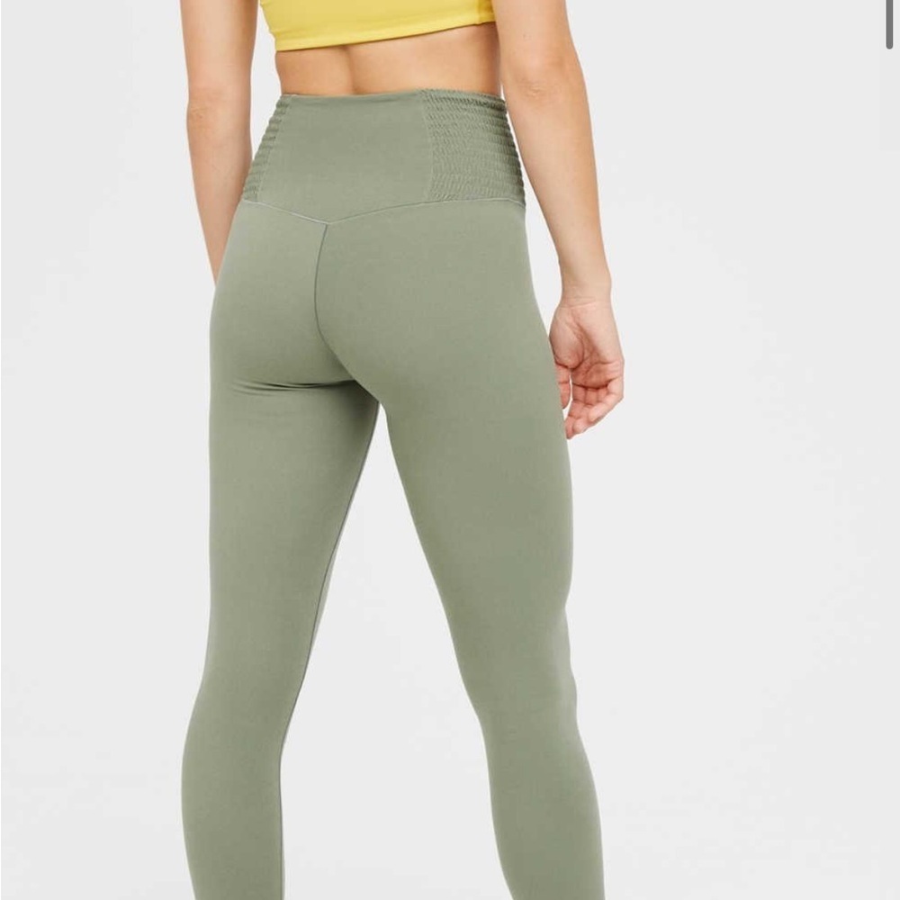 Aerie smocked green  High-Waisted Leggings
